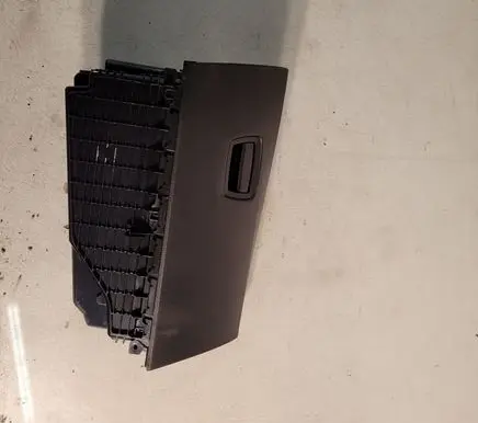 BMW 5 F10 F11 Glove box 9173907
