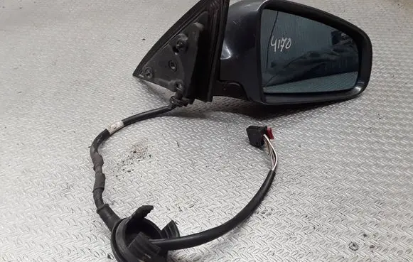 Audi A6 S6 C6 4F Front door electric wing mirror E1010754
