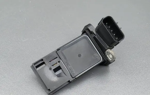 Honda Civic IX Mass air flow meter AFH70M41C