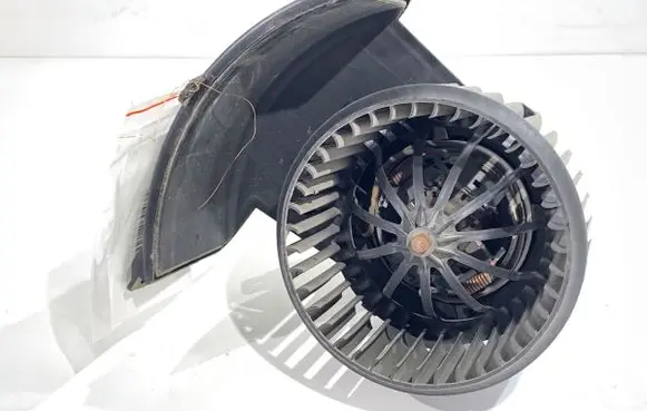 Volkswagen Transporter - Caravelle T5 Heater fan/blower 