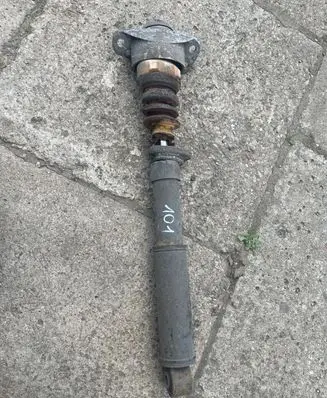 Volkswagen Touran I Rear shock absorber/damper