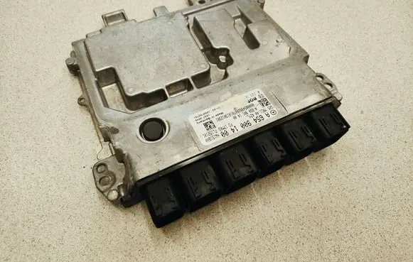 Mercedes-Benz E W213 Engine control unit/module A6549001400 A6549011400 9231031