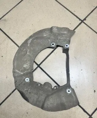 BMW 5 E60 E61 Front brake disc dust cover plate 0700