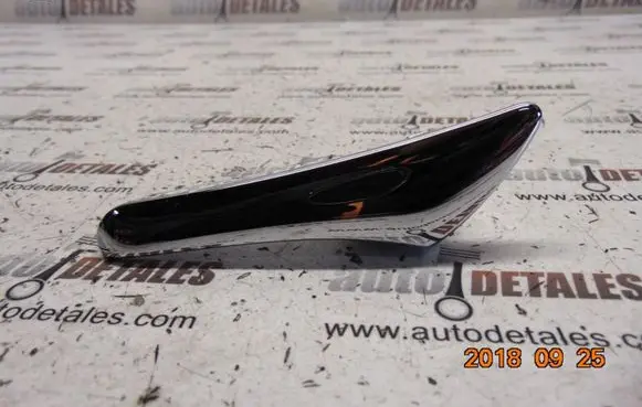Mercedes-Benz E W211 Rear door interior handle A2117660124