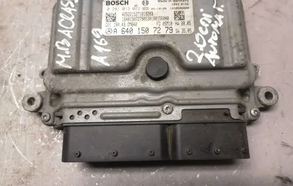 Mercedes-Benz A W169 Engine control unit/module A6401507279 1039S00000 0281013022