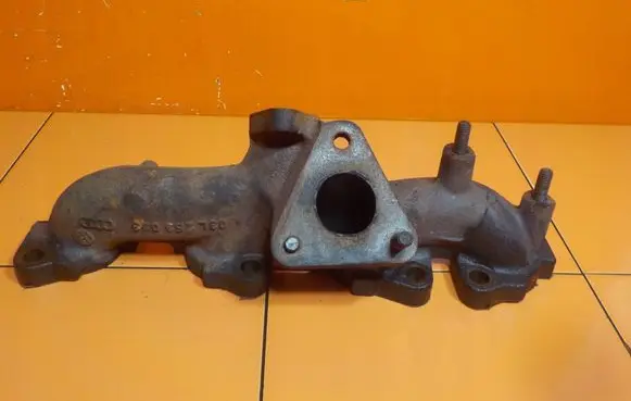 Audi A4 S4 B8 8K Exhaust manifold 03L253033