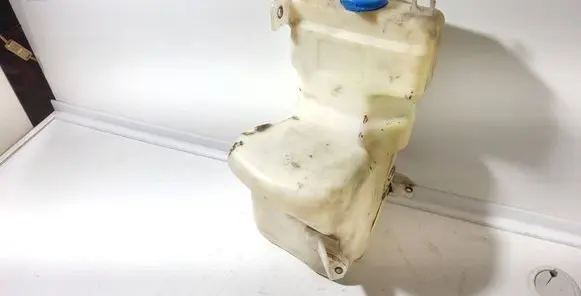 Audi A6 S6 C4 4A Windshield washer fluid reservoir/tank 4A0955453A 357955681
