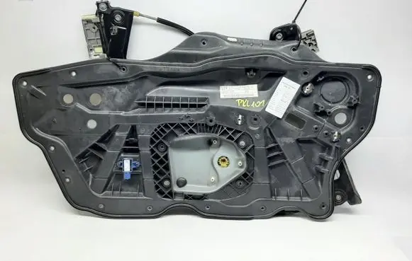 Volkswagen Scirocco Front door window regulator with motor 1Q0837755