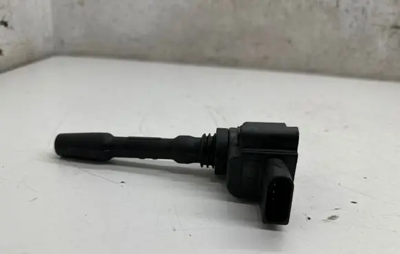 Porsche Macan (95B) High voltage ignition coil 94660210402 77530004
