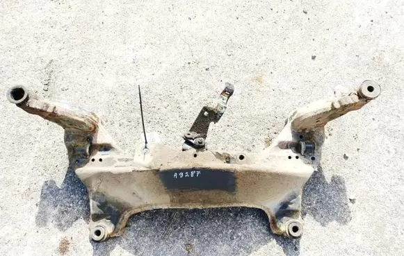Nissan Primera Front subframe