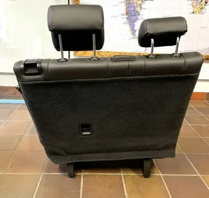 Chevrolet Captiva Rear seat 