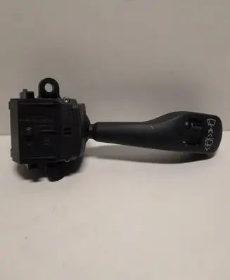 BMW 5 E39 Wiper control stalk 8363664 01204000