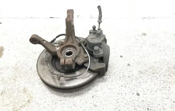 Ford Ecosport Front wheel hub spindle knuckle CN153K171