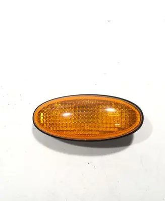 Nissan Navara D22 Front fender indicator light 6R010294