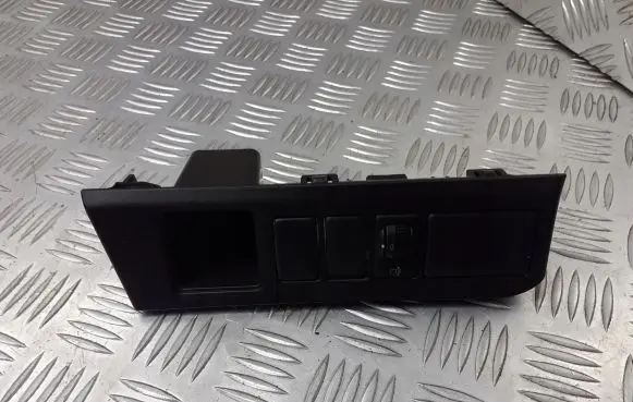 Nissan Note (E11) Headlight level adjustment motor 684859U100