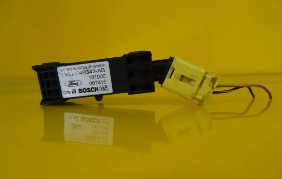 Ford Focus Airbag deployment crash/impact sensor YS5T-14B342-AB