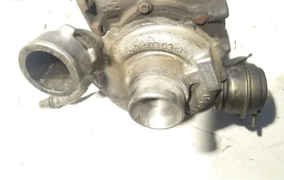 Volkswagen PASSAT B5.5 Turbo 059145701G