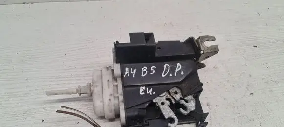 Audi A4 S4 B5 8D Front door lock 8D1837016E