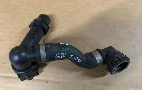 BMW 5 G30 G31 Engine coolant pipe/hose 8518749