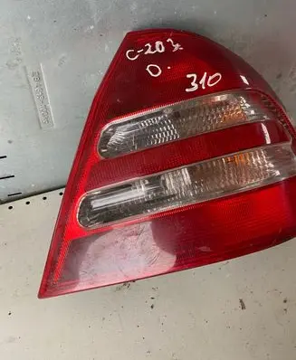 Mercedes-Benz C W203 Rear/tail lights