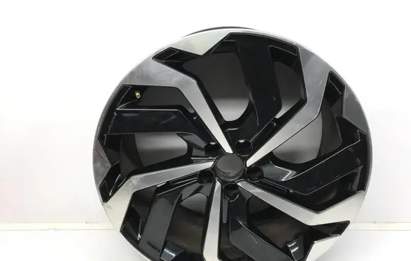 Audi e-tron R21 alloy rim 4KE601025A
