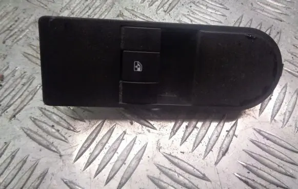 Opel Zafira B Quarter vent window switch 