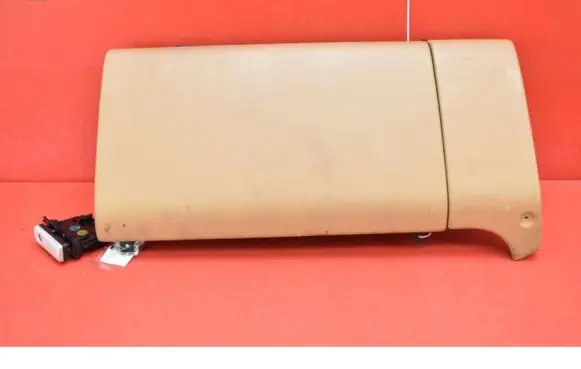 Porsche Cayenne (9PA) Glove box