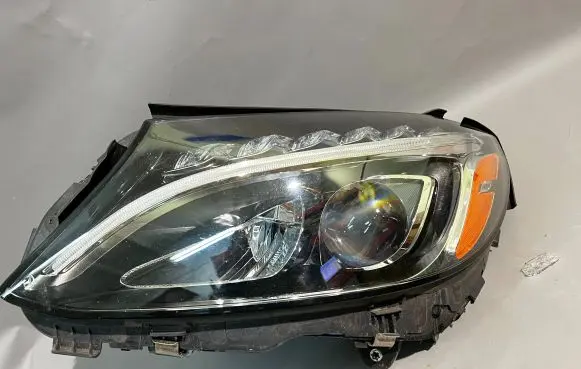 Mercedes-Benz C W205 Headlight/headlamp A2058201561 LE12E6295 0302552233