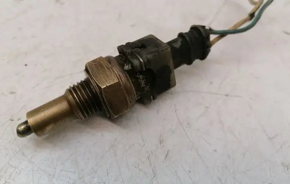 Peugeot Boxer Reversing light switch sensor 