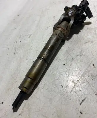 Volvo V60 Fuel injector 0445116046
