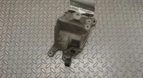 Audi Q7 4M Engine mounting bracket 4M0199308AT