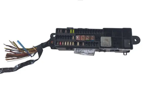 Ford Kuga II Fuse module CV6T14014RCF