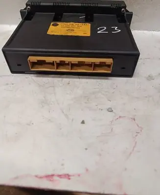Audi A4 S4 B5 8D Climate control unit 5HB00650011 8D0820043H