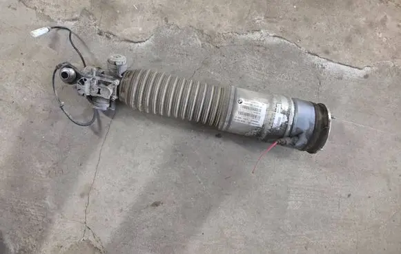 BMW 7 F01 F02 F03 F04 Shock absorber/damper/air suspension 6858813