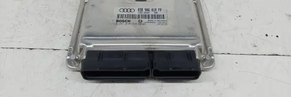 Audi A4 S4 B6 8E 8H Engine control unit/module 038906019FP 1039S00226 0281010729