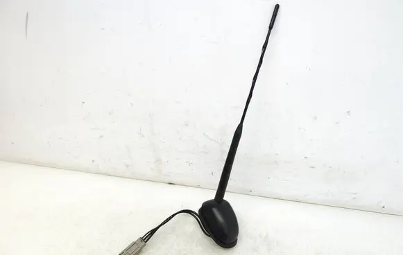 Suzuki Vitara (LY) Radio antenna 