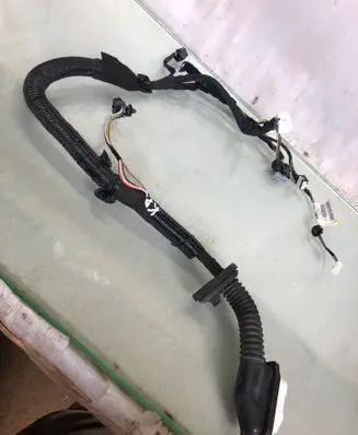 Nissan Juke II F16 Front door wiring loom 241256pa3a