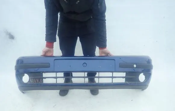 Renault Laguna II Front bumper mounting bracket