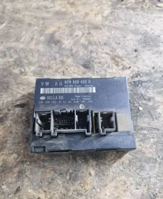 Audi A3 S3 8P Comfort/convenience module 8P0959433B 05600600 5DK00858345