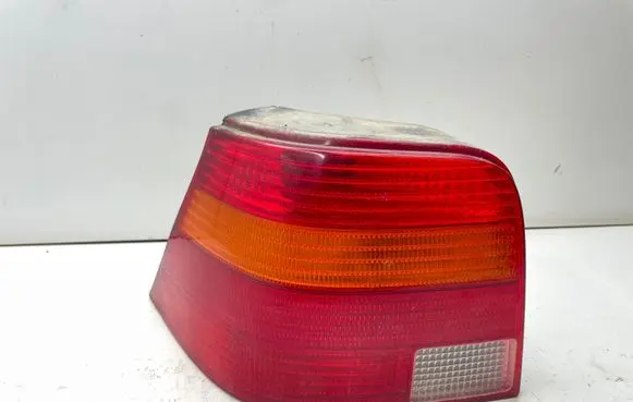 Volkswagen Golf IV Rear/tail lights 1J6945095Q 67736971