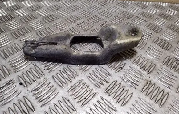 Audi 100 S4 C4 Clutch release arm fork 012141719B