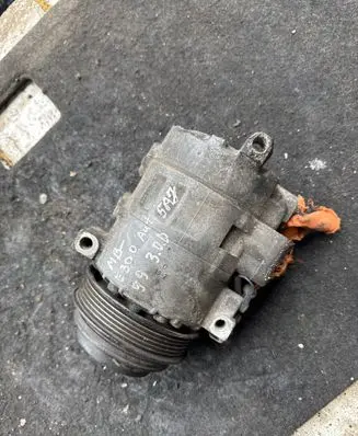 Mercedes-Benz E W210 Air conditioning (A/C) compressor (pump) 
