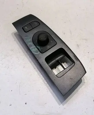Volkswagen Fox Electric window control switch 5Z867171A