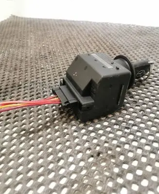 Mercedes-Benz CLK A209 C209 Ignition lock 2095450508 33002403 33002404