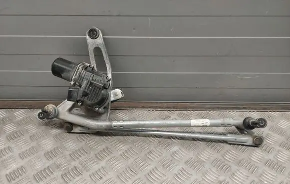 Audi A5 Front wiper linkage and motor 8W7955023B 8W7955119