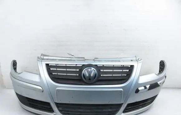 Volkswagen Polo IV 9N3 Front bumper