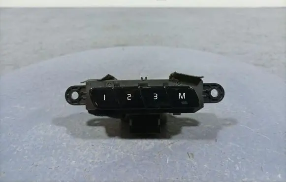 Volvo XC90 Seat heating switch 31376461