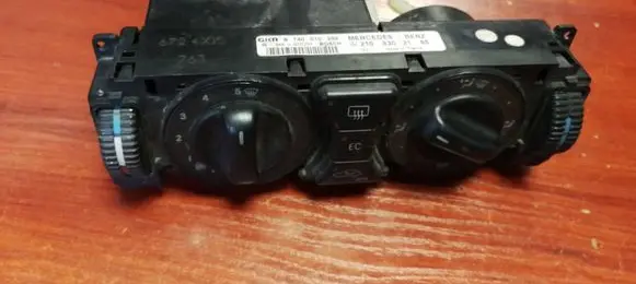 Mercedes-Benz E W210 Climate control unit 2108302185