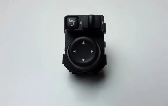 Nissan Micra K14 Wing mirror switch 255705RA1A
