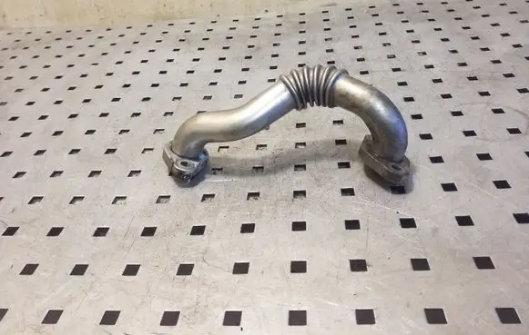 Volkswagen Polo V 6R EGR valve line/pipe/hose 03L131521G